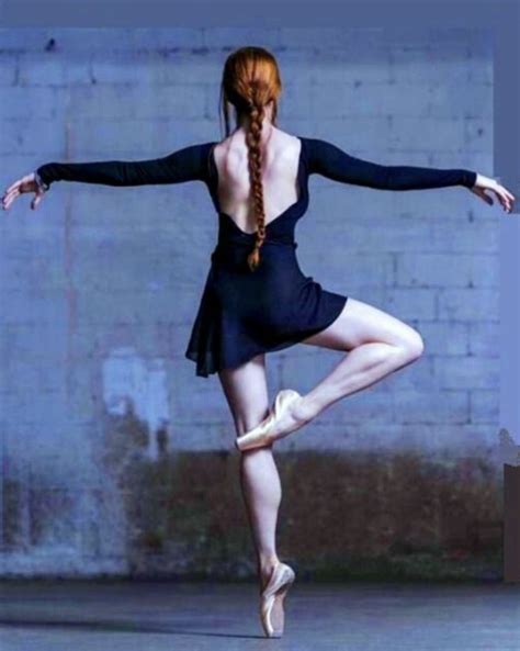Pin By Rada Рада On Ballet Балет Dance Poses Ballet Poses Dance