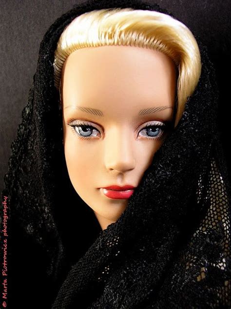 Sydney Just Divine Doll Face Fashion Dolls Divine
