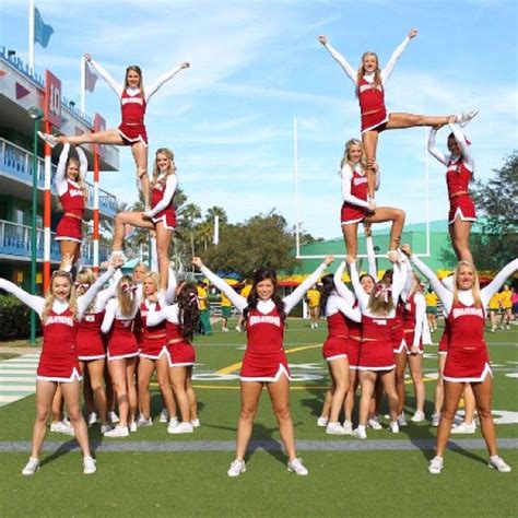 Cheerleading Stunts Cool Cheer Stunts College Cheerleading College Football Cheer Routines