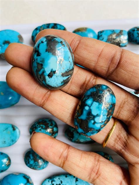 Sky Blue Irani Turquoise Stone For Astrology 1500 Carat At Rs 150