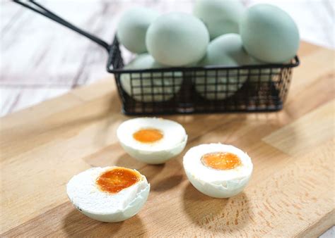 Bikin Telur Asin Sendiri Di Rumah Kenapa Nggak