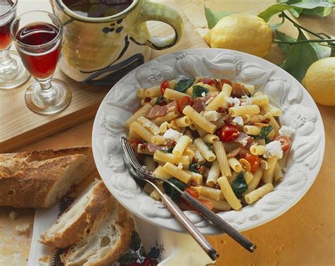 Pasta With Bacon And Vegetables Recipe Eat Smarter Usa