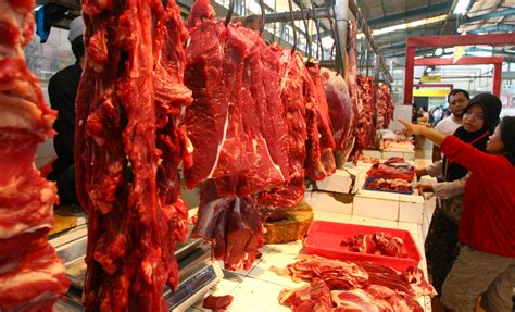 Daging giling ini sering dipilih karena selain serbaguna, harganya pun lebih murah daripada. Harga Daging Sapi Naik, Ini Dia Informasi Harga Bahan ...