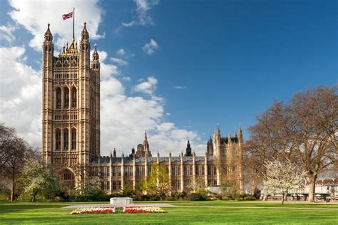 Houses Of Parliament And Westminster Abbey Walk In London 2022 Viator