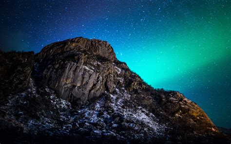 Download Wallpaper 3840x2400 Mountain Night Northern Lights Starry