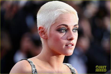 Kristen Stewart Looks So Chic In Cannes Talks About Breaking The Dress