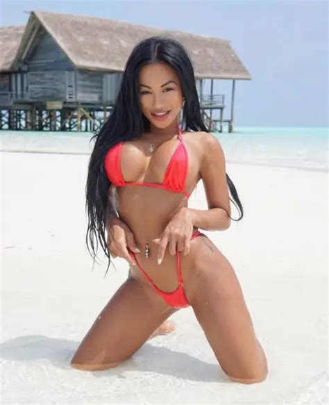 Risque Print Asian Model Exotic Pretty Woman Big Boobs Butt Beach