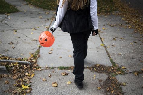 Trick Or Treat Times For Genesee Saginaw Bay Midland And Lapeer