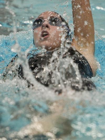 Wiaa Div 1 State Girls Swimming Memorials Focus Rewarded With Third