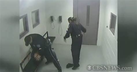Caught On Tape Officer Hits Inmate Videos Metatube