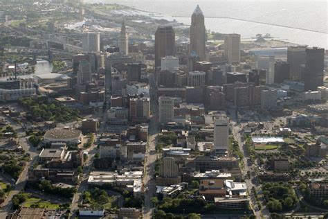 cleveland gives ok to renewing special downtown designation to pay for street cleaning advocacy