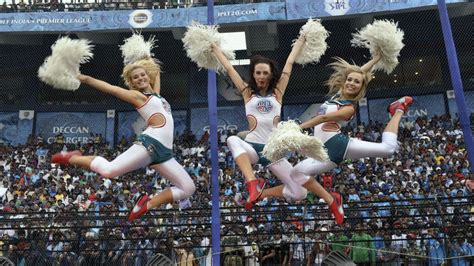 Confessions Of An American Cheerleader In Indias Glitzy Cricket League