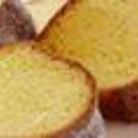 Gooey lemon coffee cake, lemon loaf cake, lemony lemon meringue cake, etc. Duncan Hines® Lemon Pound Cake | Recipe in 2020 | Pound ...