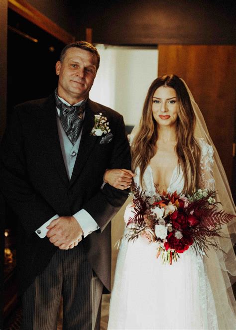 Elizabeth Parker | Berta