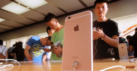 Apple Drops Price Of Iphone Se Iphone 6s And Iphone 6 In Japan By 10