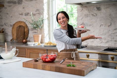 Magnolia Table With Joanna Gaines Episode 6 Magnolia In 2021 Magnolia Table Cooking Show