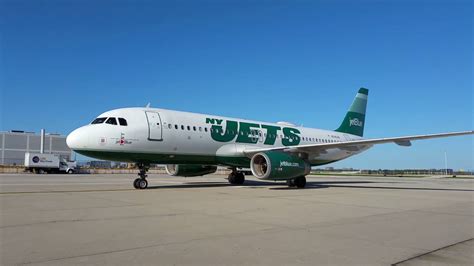 Jetblue New York Jets Livery N746jb Airbus A320 232 Arrival Into O