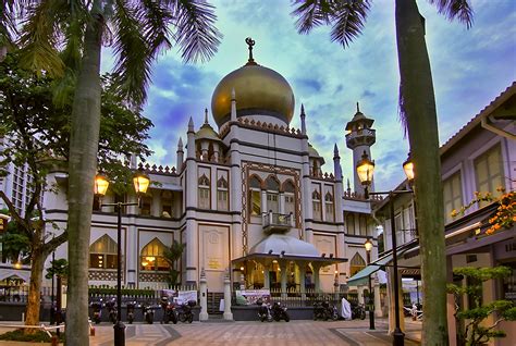 The first mosques appeared in the 7th. Top 10 beautiful Mosques to visit around the world ...