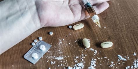 Fentanyl Addiction Signs Side Effects The Recovery Village Palm