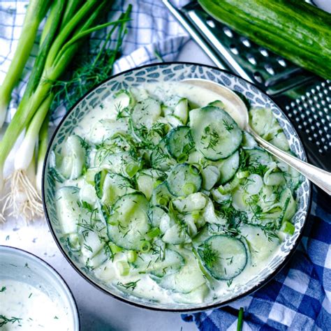 Gurkensalat Mit Schmand Und Frischem Dill Rezept Waseigenes Com