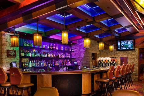 Stunning Bar Interior Design Ideas You Should Check