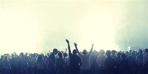 5120x2880px Free Download Hd Wallpaper Crowd Of People At Music