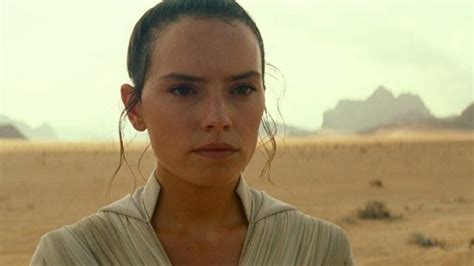 the rise of skywalker novelization reveals the identity of rey s father