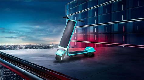 Say Goodbye To Range Anxiety With This Solar Powered Electric Scooter