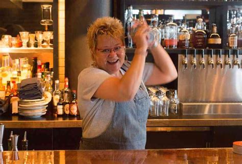 14 Female Bartenders You Need To Know In Nyc Thrillist Female