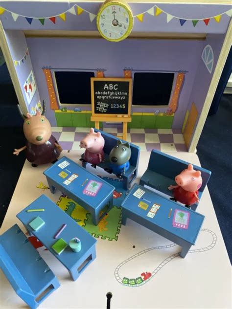 Peppa Pig School Class Room With 3 Figures And Madam Gazelle £890