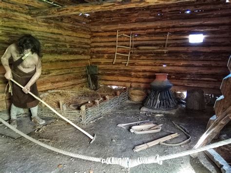 Percutian ke krabi menaiki kereta. Itinerary di Hallstatt Seharian, Desa Kecil Austria dengan ...