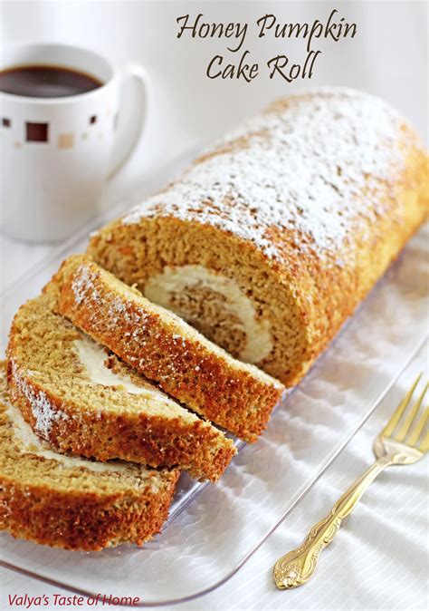 Honey Pumpkin Cake Roll | Cake roll, Pumpkin roll cake, Roll cake