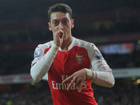Mesut Ozil Assists Arsenal Playmaker On Course To Break Thierry Henry