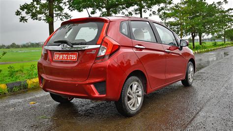 Finance facility also available at the dealership. Honda Jazz On Road Price In Chennai