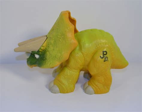 9 Triceratops Hasbro Playskool Dinosaur Action Figure Jurassic Park Jr