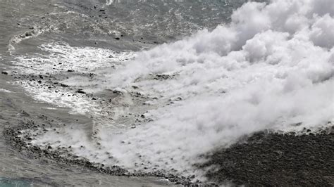Possible Tsunami Risk To Japan Papua New Guinea Volcano Erupts World News Hindustan Times
