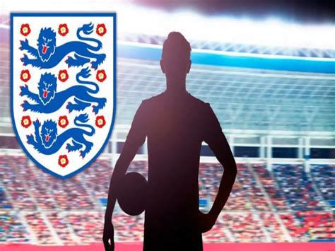 who is the england footballer being blackmailed by transgender reddit reveals
