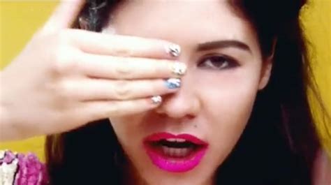Marina And The Diamonds Oh No Video Screencaps Marina And