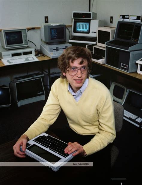 Lo Que Pasó En La Historia Noviembre 10 Bill Gates Presenta Windows 1