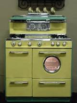 Pictures of Vintage Gas Stove For Sale