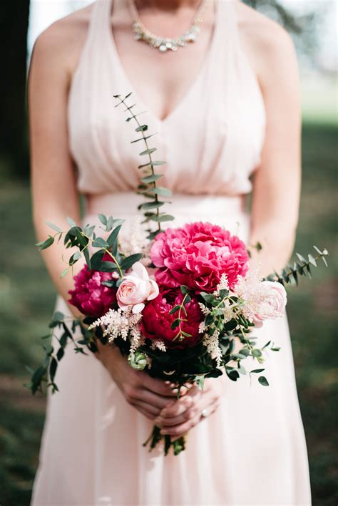 20 unique wedding bouquet ideas. Chelsea and Brandon's Wedding | Small wedding bouquets ...