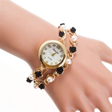 Fashion Pearl Flower Ladies Watch Charm Bracelet Watch Ladies Bracelet