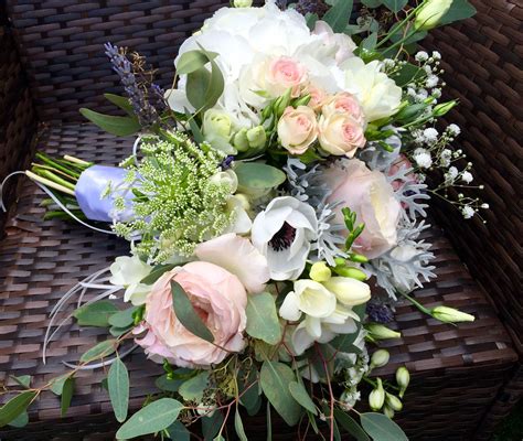 Beautiful colorful flowers wallpapers for free download. 2017 trend. Beautiful natural style hand tied. Designed by ...