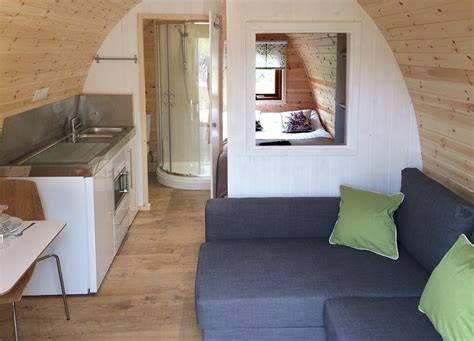 Holiday Pods | Glamping Pods with Hot Tubs | Glamping Pods Lincolnshire