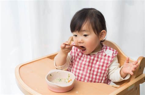 Sup lobak merah dan epal dengan kentang. Jadwal Makan Bayi Umur 6 Bulan Menurut Dokter Anak