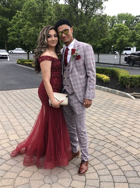 Prom 2022 St Peters Seniors Go Out In Style At Their Prom At The