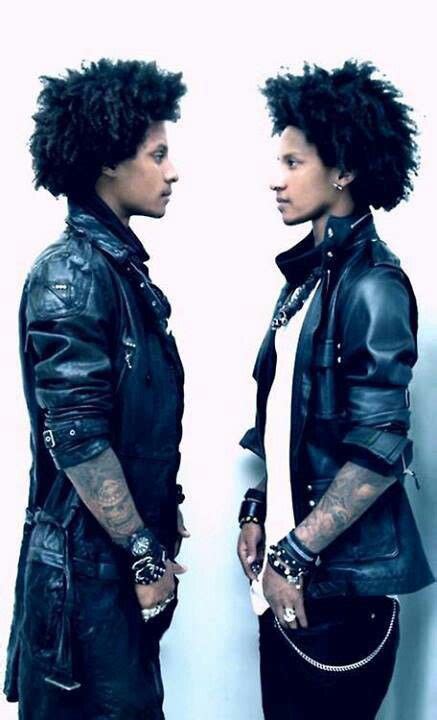 les twins iphone sexy wallpapers