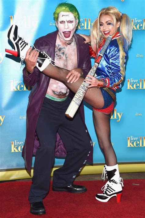 See Kelly Ripa And Her Live Cohosts Wildest Halloween Costumes From