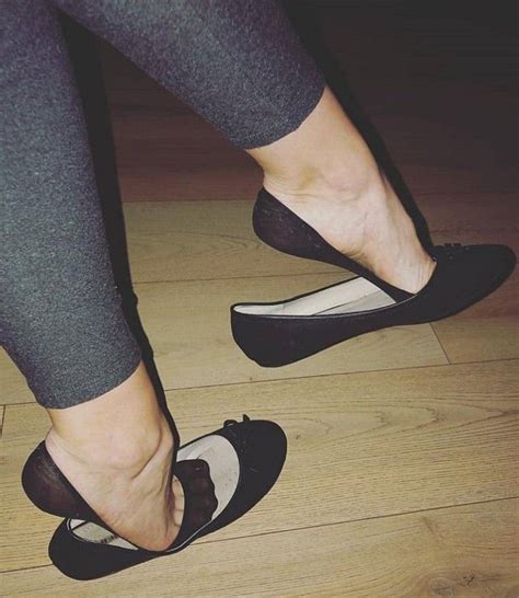Pin By Frankie Oohgotzzz Frankie Oohg On Sweett Ballerina Shoes Flats Ankle Socks Women