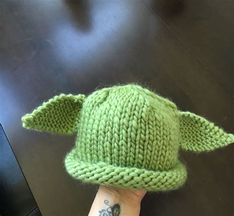 Knit Yoda Hat For Baby From Free Pattern On Pinterest I Love Knitting